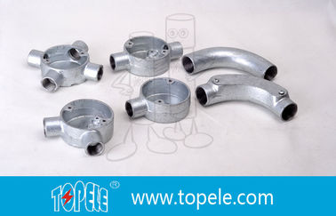 20MM 3 / 4 ′′, 1 ′′ BS4568 GI Żelazne łokieć plastyczne żelazne skrzyżowanie okrągłe z otworem